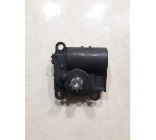 Моторчик привода заслонок отопителя