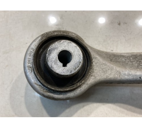 Рычаг подвески (задний, левый, верхний)