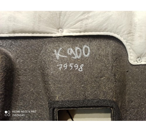 Внутренняя панель багажного отсека