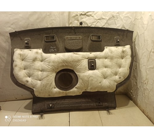 Внутренняя панель багажного отсека