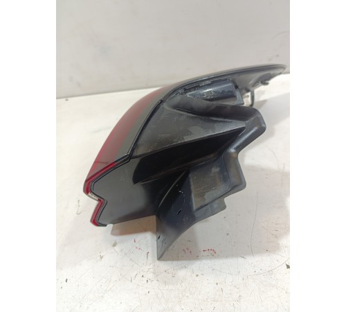 Фонарь задний левый наружный