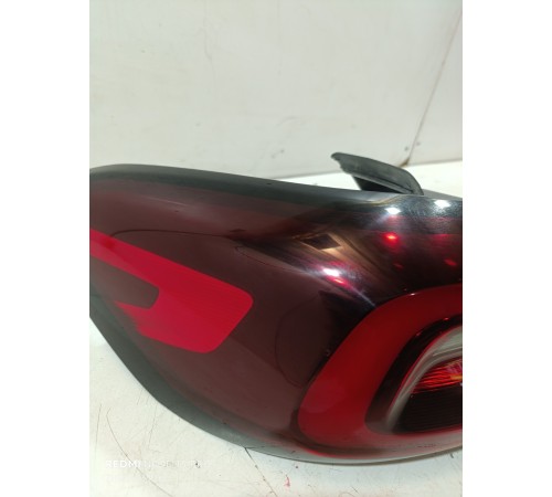 Фонарь задний левый наружный