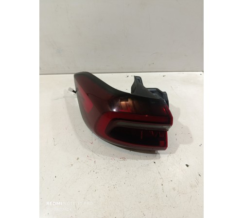 Фонарь задний левый наружный