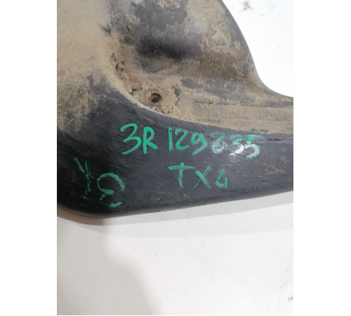 Брызговик задний правый