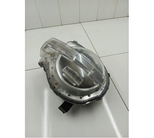 Фара передняя левая