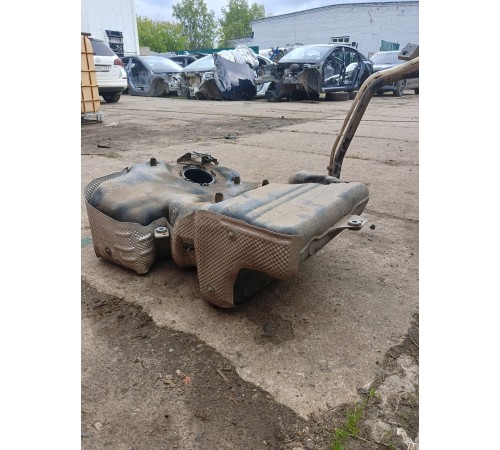 Бак топливный