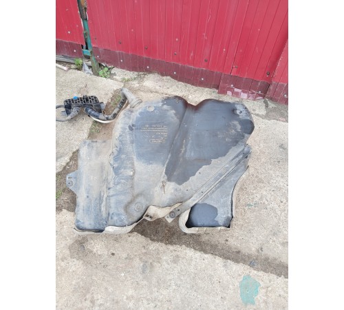 Бак топливный