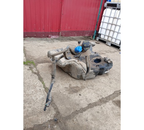 Бак топливный