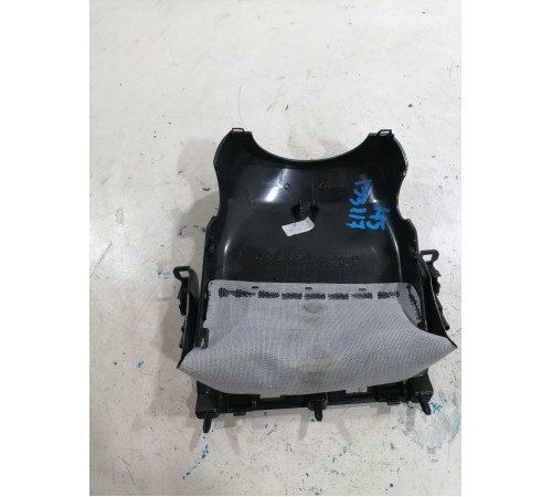 Обшивка рулевой колонки