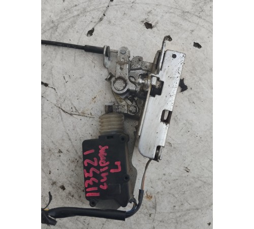 Замок двери левый