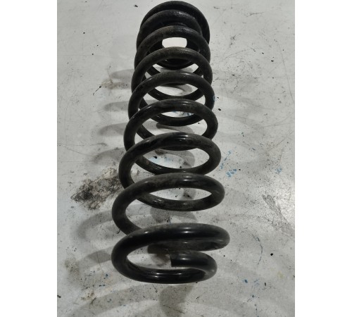 Пружина подвески задняя