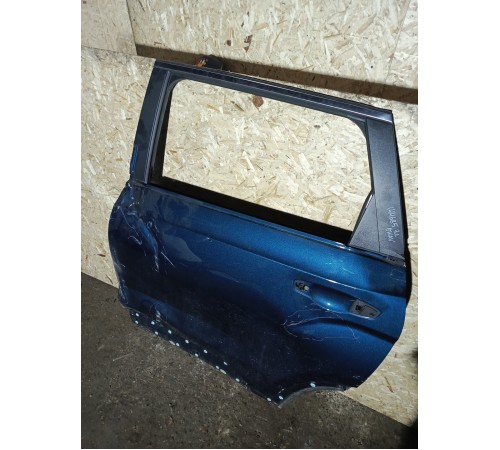 Дверь задняя левая
