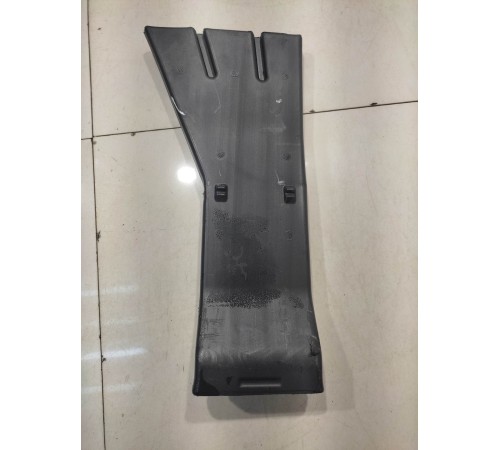 Воздуховод (левый)