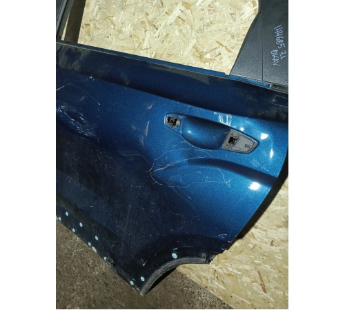 Дверь задняя левая