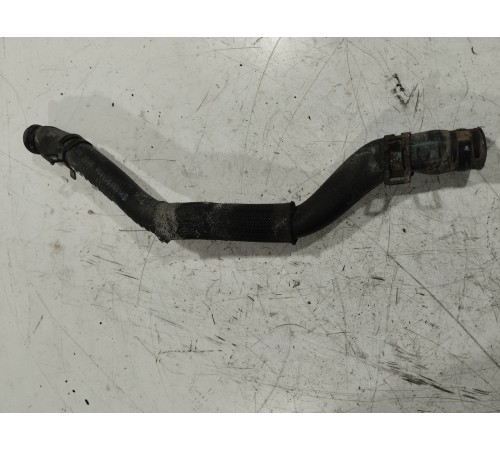 Патрубок системы охлаждения