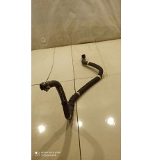 Патрубок радиатора на вход