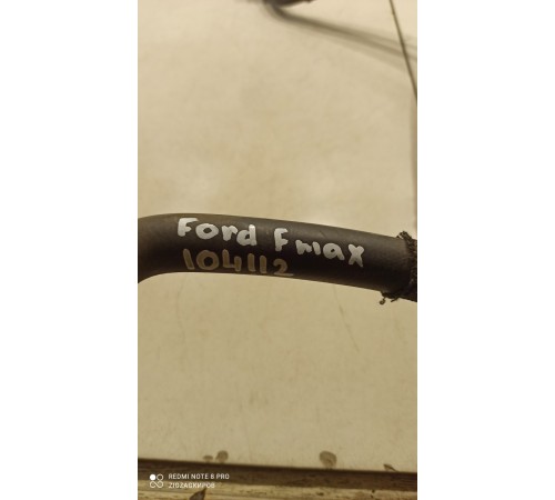 Патрубок радиатора на вход