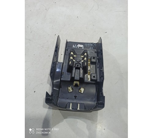 Кожух рулевой колонки нижний