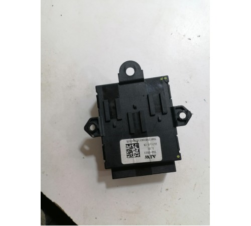 Блок управления сиденьем передний левый