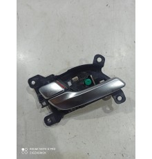 Ручка двери (передняя левая внутренняя)