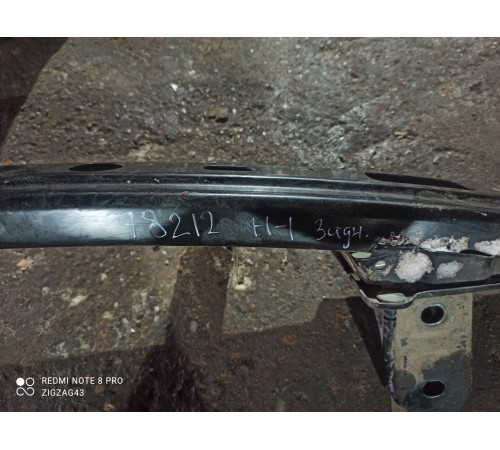 Усилитель заднего бампера