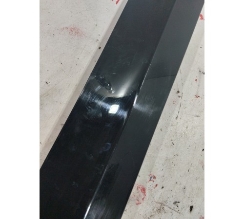 Накладка (молдинг) двери задняя левая нижняя