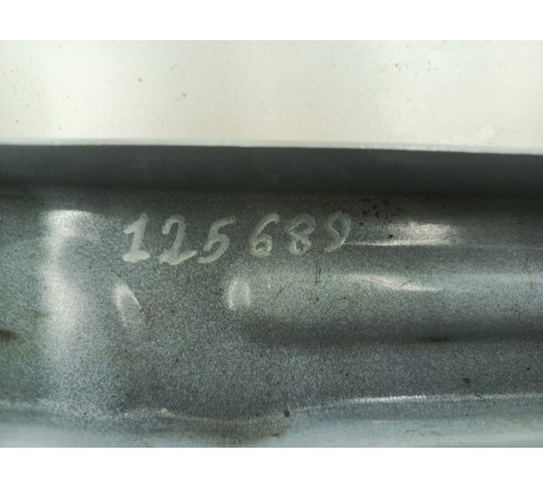 Планка кузова передняя левая