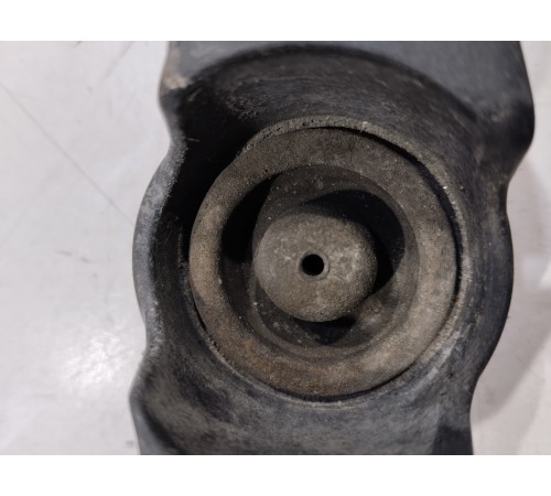 Комплект накладок крепления передней панели (радиатора) 2 шт.