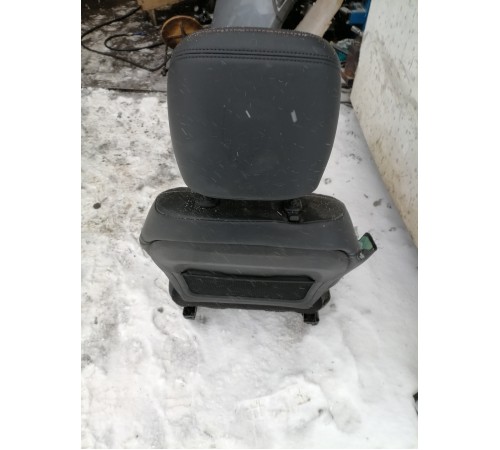 Сиденье переднее правое