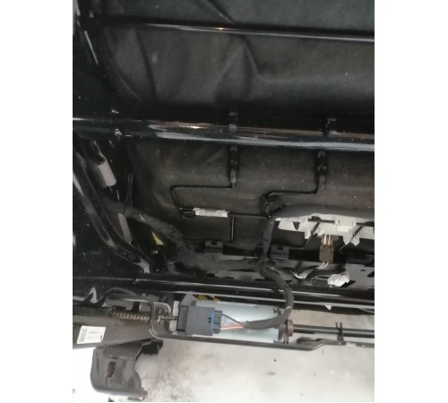 Сиденье переднее правое