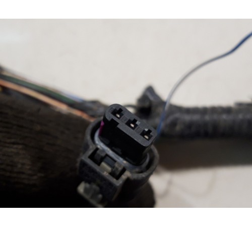 Электропроводка заднего бампера