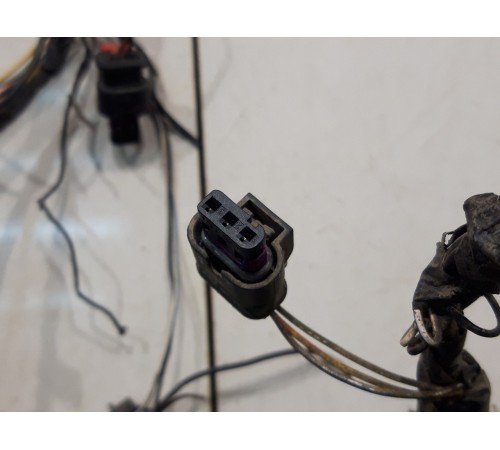 Электропроводка заднего бампера