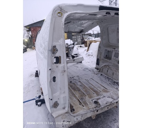 Задняя панель (под фонарь) левая