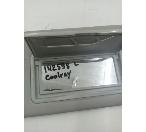 Козырек солнцезащитный левый