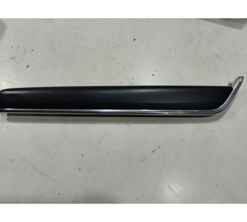 Накладка обшивки двери (передняя, левая)