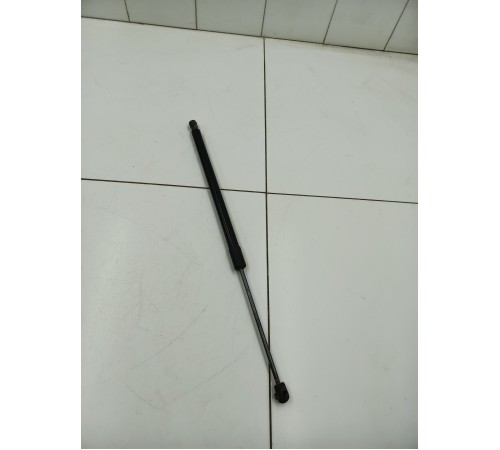 Амортизатор двери багажника правый