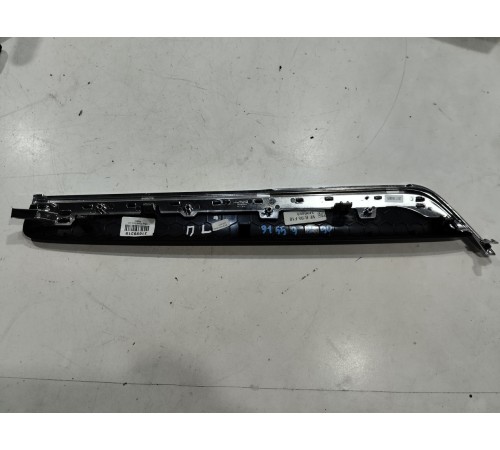 Накладка обшивки двери (передняя, левая)