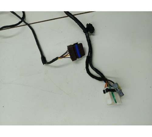 Электропроводка двери передняя правая