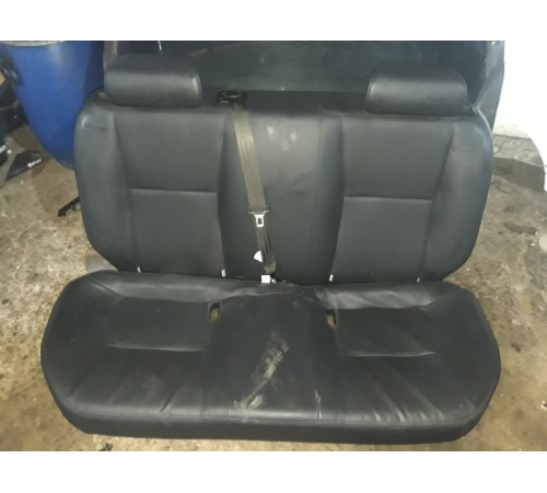 Задний ряд сидений