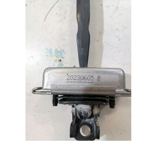 Ограничитель двери задний левый