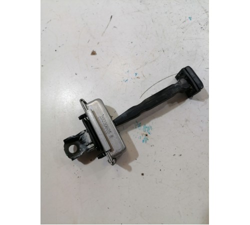 Ограничитель двери задний левый