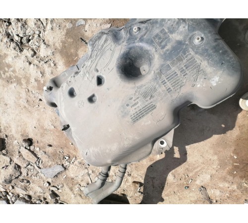 Бак топливный бензин передний привод