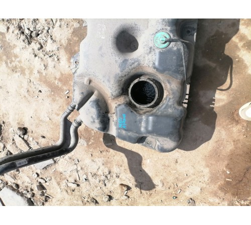 Бак топливный бензин передний привод