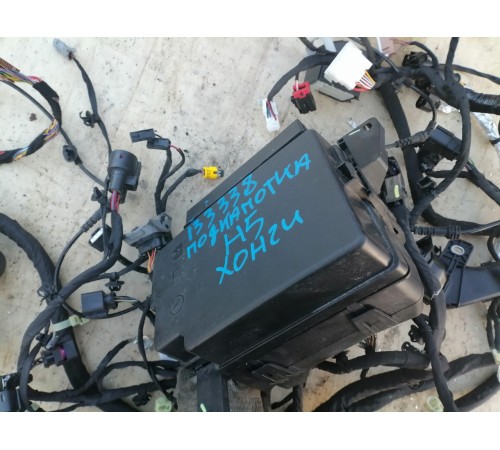 Передний жгут проводов в сборе