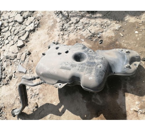 Бак топливный бензин передний привод