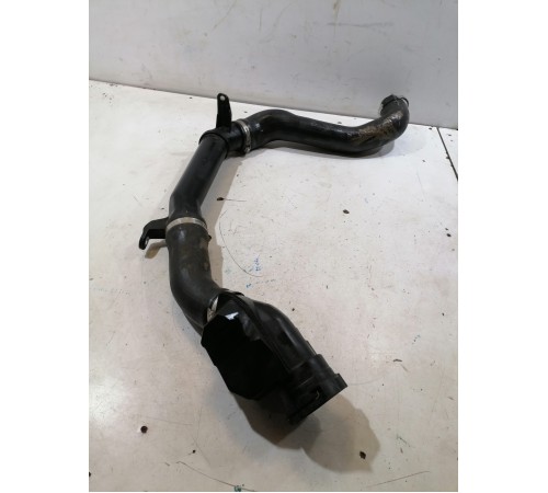 Патрубок интеркулера