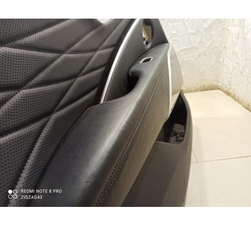 Обшивка двери(задняя левая)