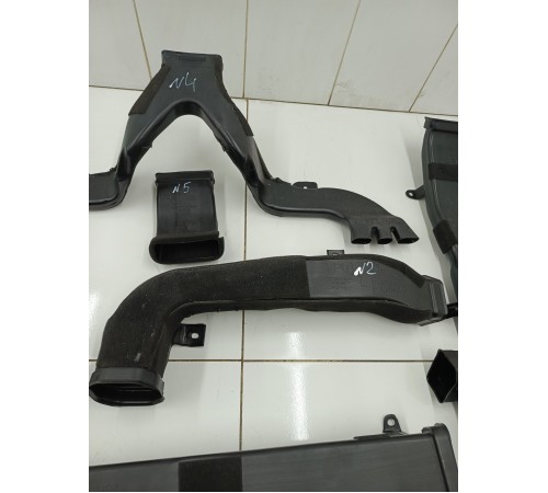 Воздуховод салона