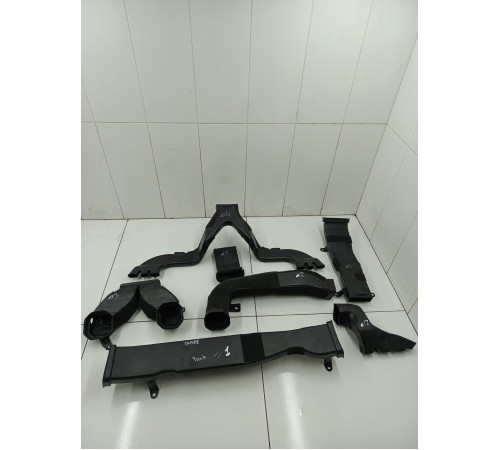 Воздуховод салона