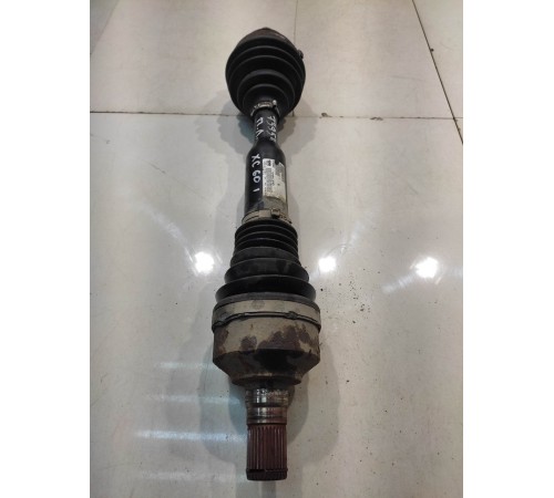 Привод (полуось) (передний левый)